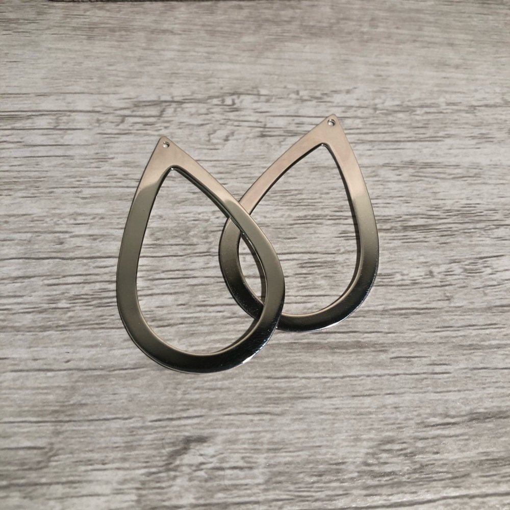 Vantel Pearls Earring Enhancers